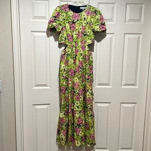NWOT Wayf‎ Floral Plaza Cutout Tiered Maxi Dress. Size Large